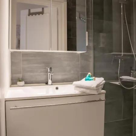 Apartment Frontaal Zeezicht 